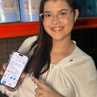 Ainda perde tempo pedindo cotação produto por produto? 👀

Na DisFá, sua empresa pode solicitar uma cotação personalizada de produtos de limpeza, higiene, descartáveis, copa, escritório e outros suprimentos em poucos passos.

É só acessar o link da bio, informar os dados da empresa e dizer o que precisa. A solicitação chega à nossa equipe comercial, que prepara o atendimento para você.

Menos tempo procurando fornecedor. Mais facilidade para manter sua empresa abastecida.

🔖 Salve este vídeo para usar quando precisar fazer seu próximo pedido.

Escolha fácil. Escolha a DisFá.

#CotaçãoEmpresarial #SuprimentosParaEmpresas #DistribuidoraRecife #ComprasEmpresariais #DisFá